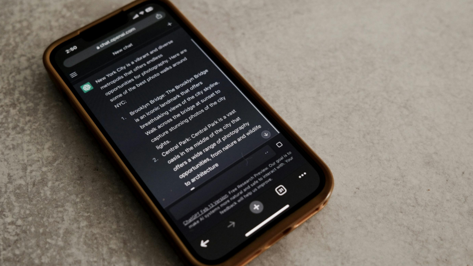 Smartphone mit geöffneter GPT App